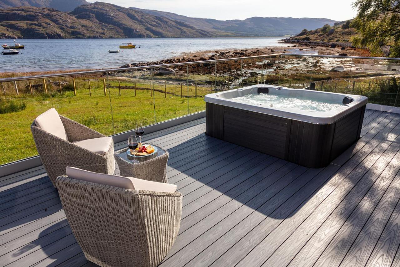 Birches Lodge With Hot Tub Dundonnell Exterior foto