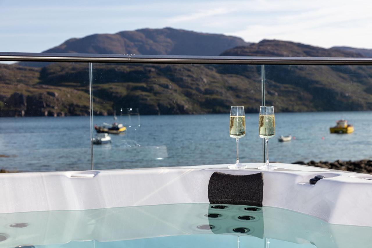 Birches Lodge With Hot Tub Dundonnell Exterior foto